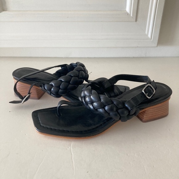 NWOT Bernardo Anthropologie Jasmine Braided Black Leather Heels Sz 7 - Picture 2 of 8